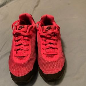 Girls size 4y Nike shoes